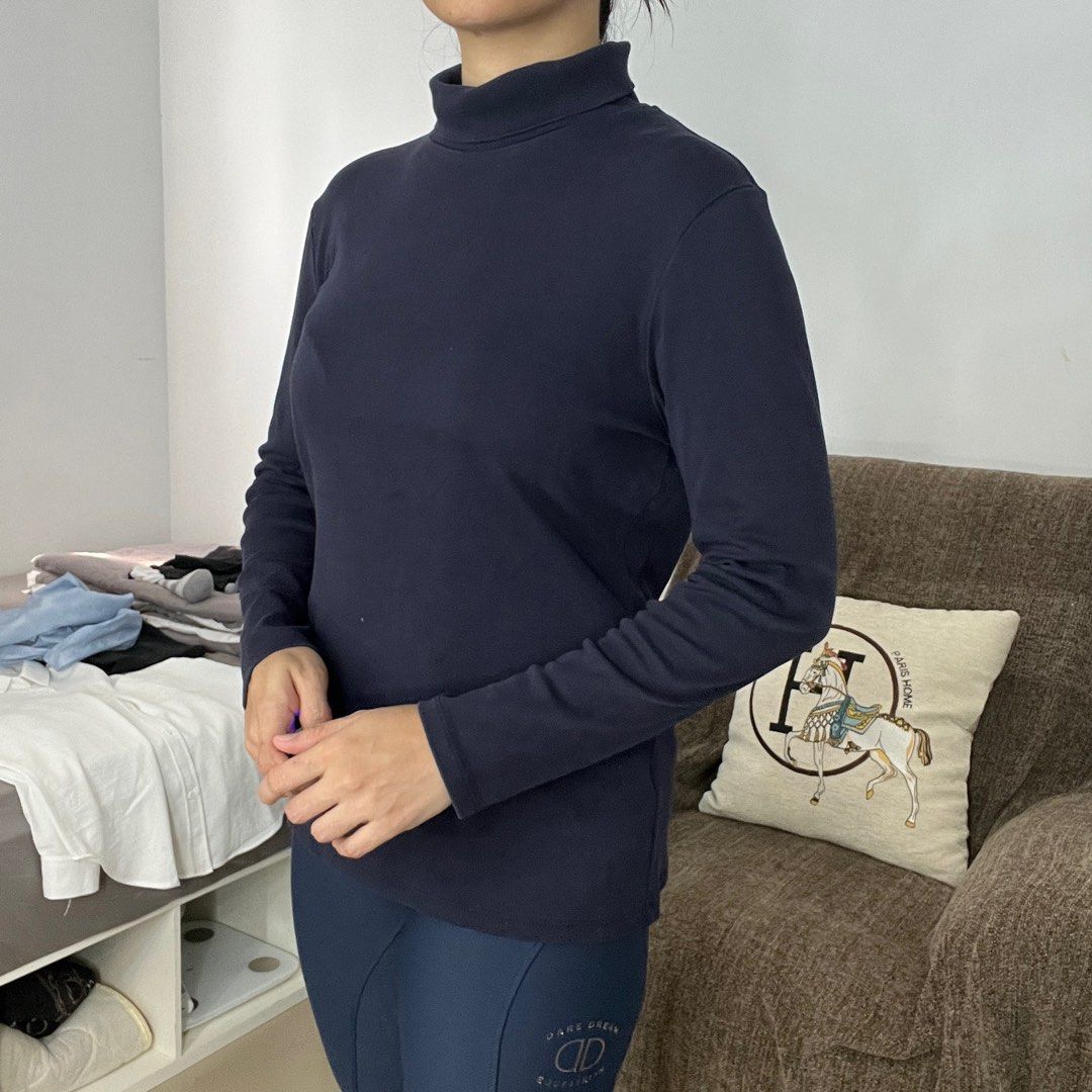 Uniqlo Turtle Neck Long Sleeves Baju Kaos Lengan Panjang L Navy Fesyen Wanita Pakaian Wanita Atasan di Carousell