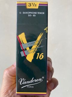 （分類：）位於 。 由 bombawa 提交（商品編號 1318699167，圖片 1）。簡介： 。