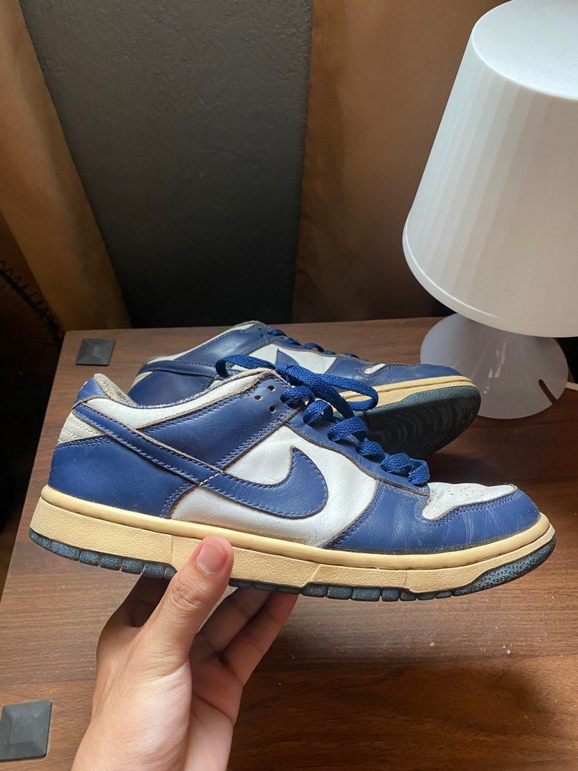 Nike dunk villanova store