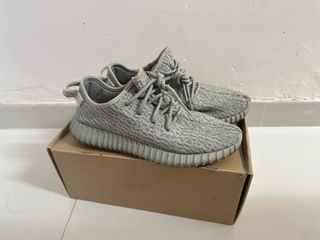 yeezy moonrock Carousell Hong Kong
