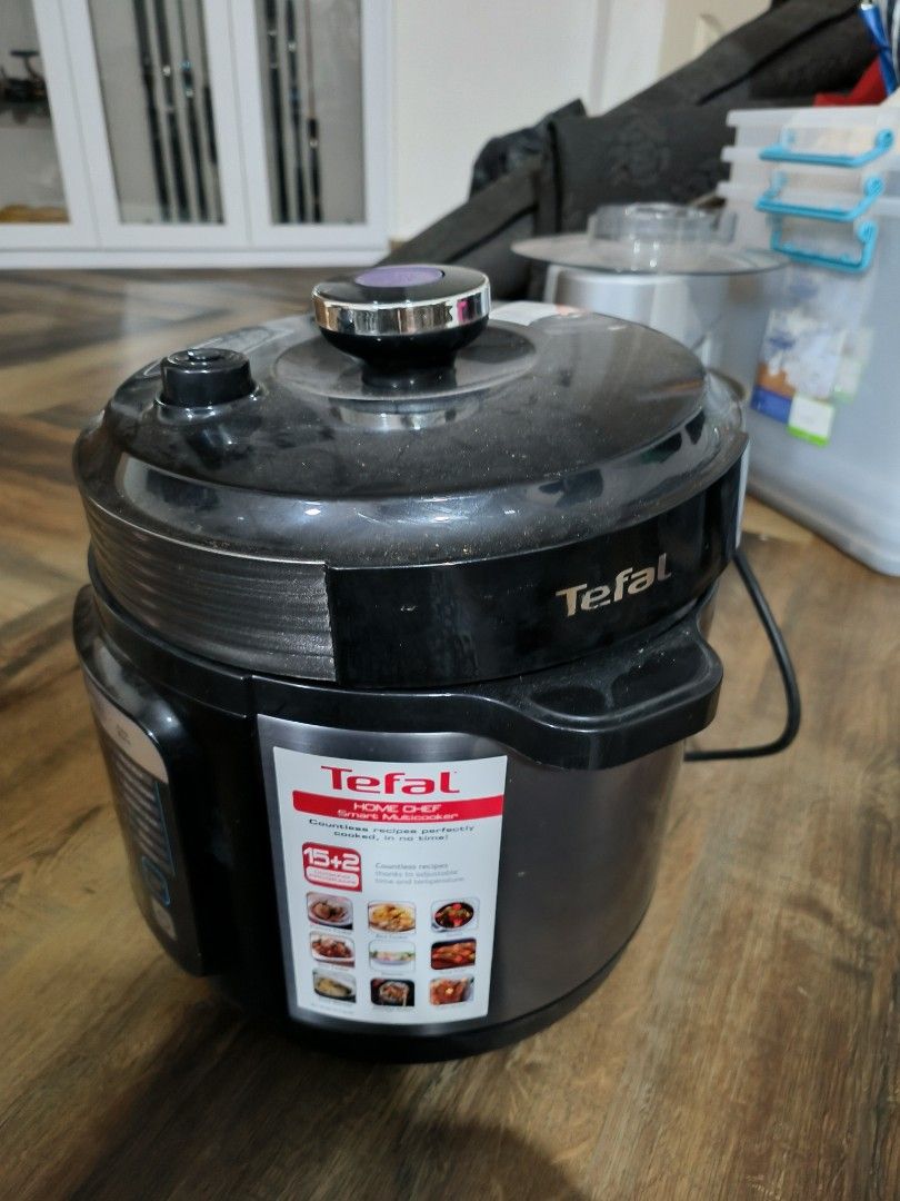 75 TEFAL PRESSURE COOKER