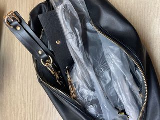 由 cintpe (刊登 ID 1318923528，圖片 1) 提交，位於 的 (類別：)，說明：。