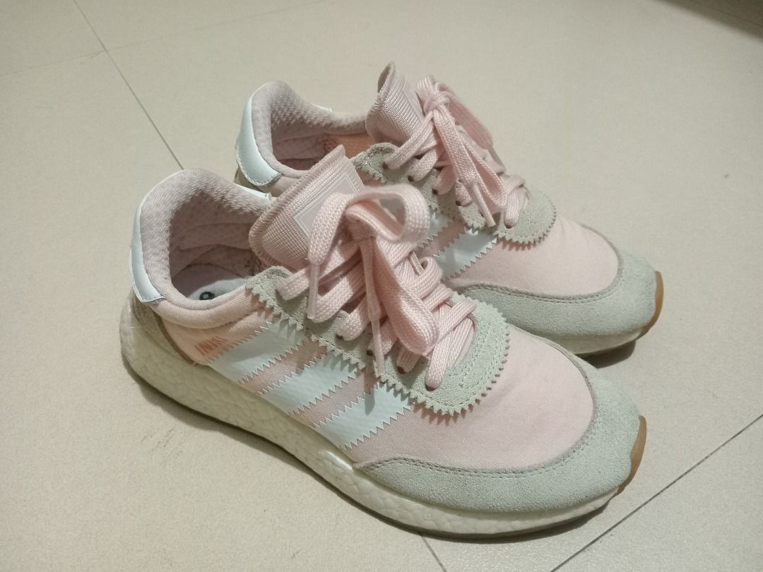 Iniki icey pink top