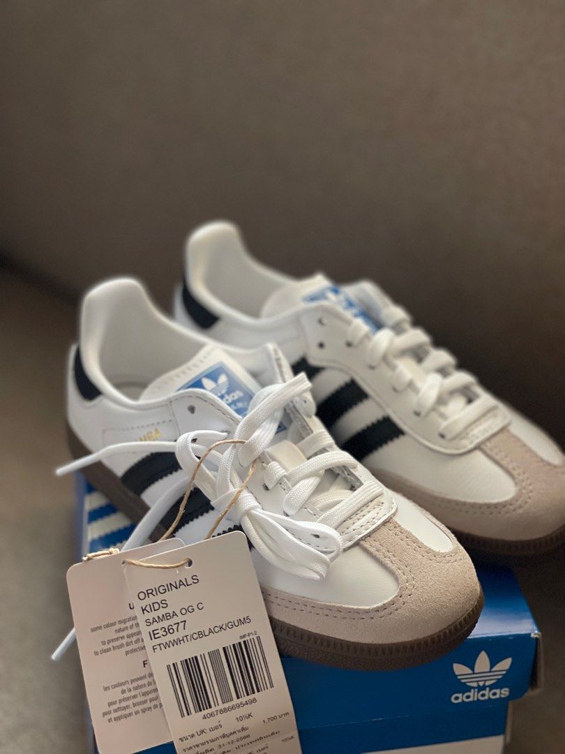 AUTHENTIC ADIDAS SAMBA FOR KIDS (Category: Babies & Kids Fashion) located in San Simon. Submitted by lengkaaa (Listing ID 1318825987, Image 3). Description: BRAND NEW AUTHENTIC ADIDAS SAMBA OG SIZE: US 11K/ UK 10 1/2K .