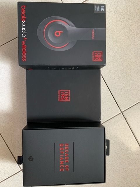 Beats Studio3 Decade Collection Wireless Over-Ear Headphones - Defiant ...