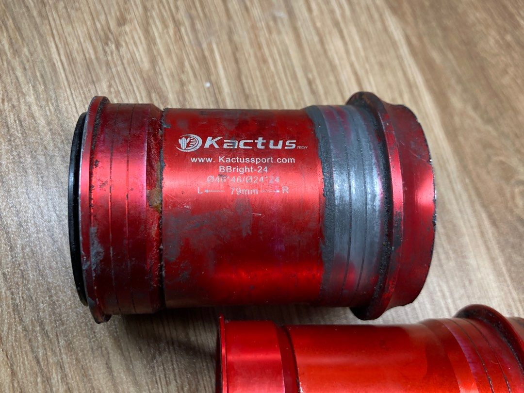 bottom brackets (Category: Parts & Accessories) located in Singapore. Submitted by willingtosell (Listing ID 1318922258, Image 2). Description: kactus ceramic BBRIGHT 30mm $5 non-drive side is a ceramic speed bearing. has shims for 24mm pressed in, drive side shim is broken 🤦‍♂️🤦‍♂️ but still spins. bbright (cervelo & factor) kactus ceramic BBRIGHT 30mm $10 like new condition, still very smooth bbright (cervelo & factor) shimano ultegra BBR60 2