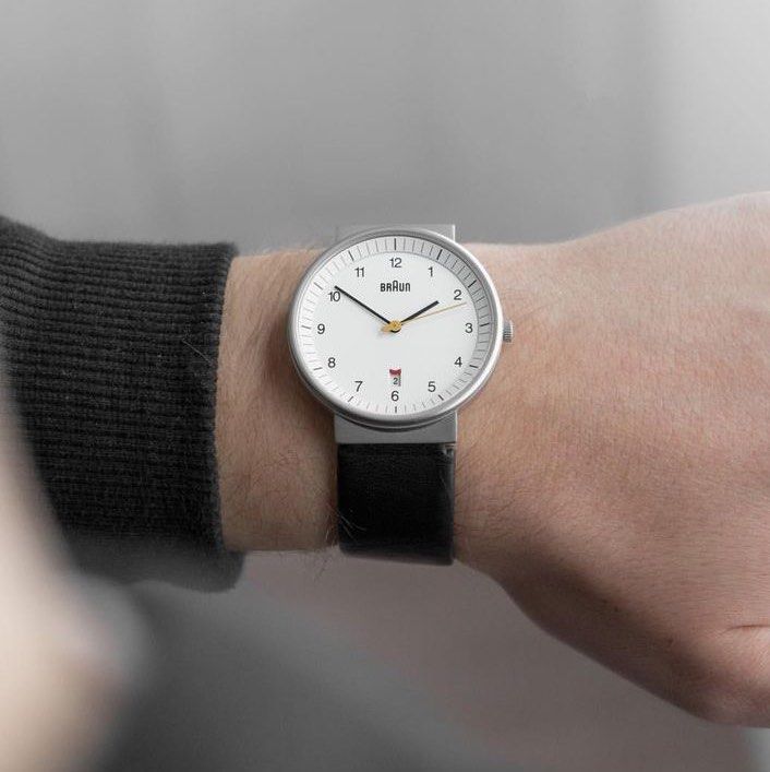 Braun wrist watch shop