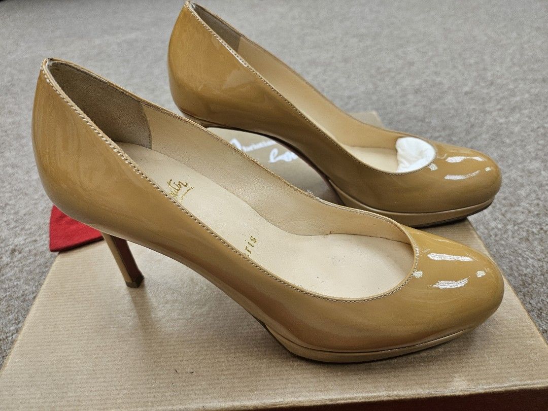 Vintage louboutin 2025