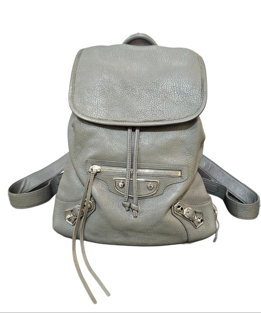 Fast Sale, VGC, Balenciaga Backpack Edge Griss 2016 (C), With dustbag  replacement, •Nett, •Exclude ongkir ❤