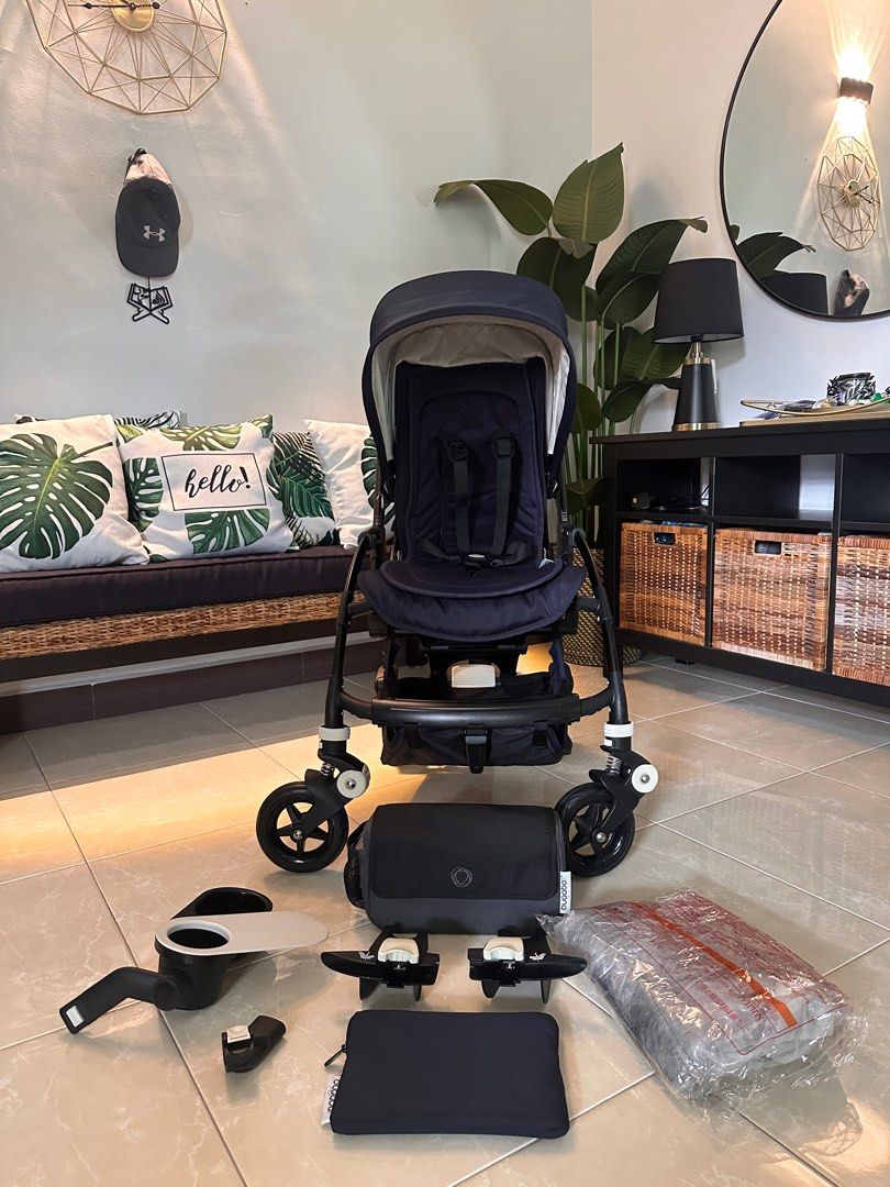 Bugaboo bee navy top