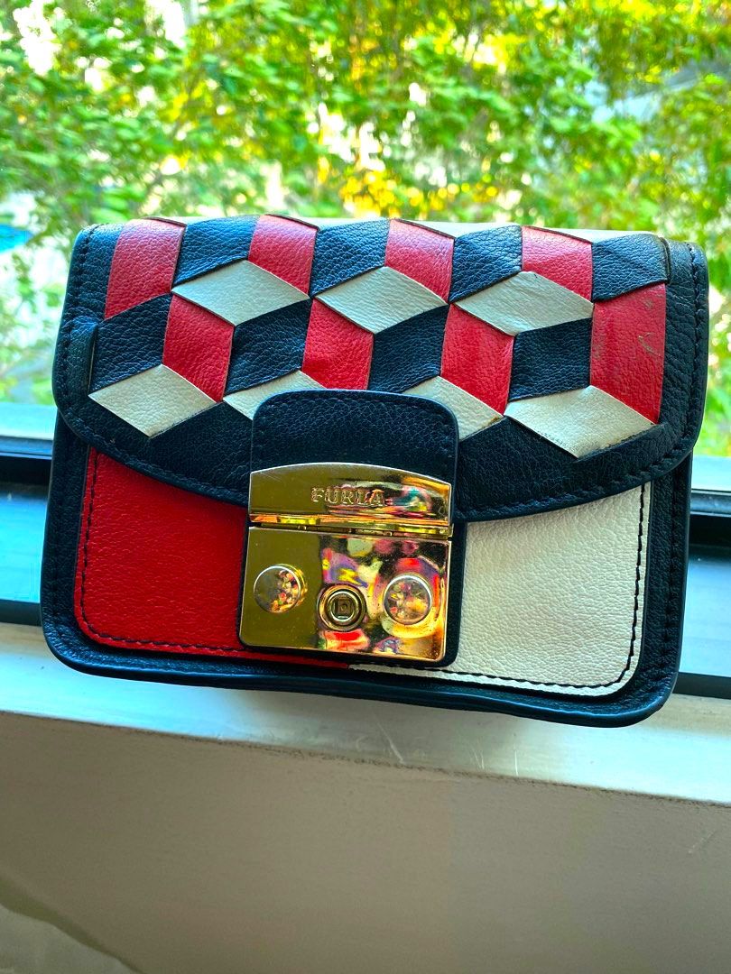 FURLA limited edition metropolis