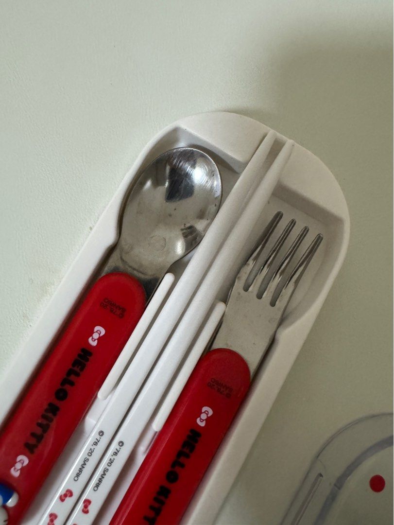 Hello Kitty Utensils (Category: Weaning & Toddler Feeding) located in Manila. Submitted by magsy (Listing ID 1318852853, Image 3). Description: Mop: bdo bpi gcash Sf: c/o buyer.