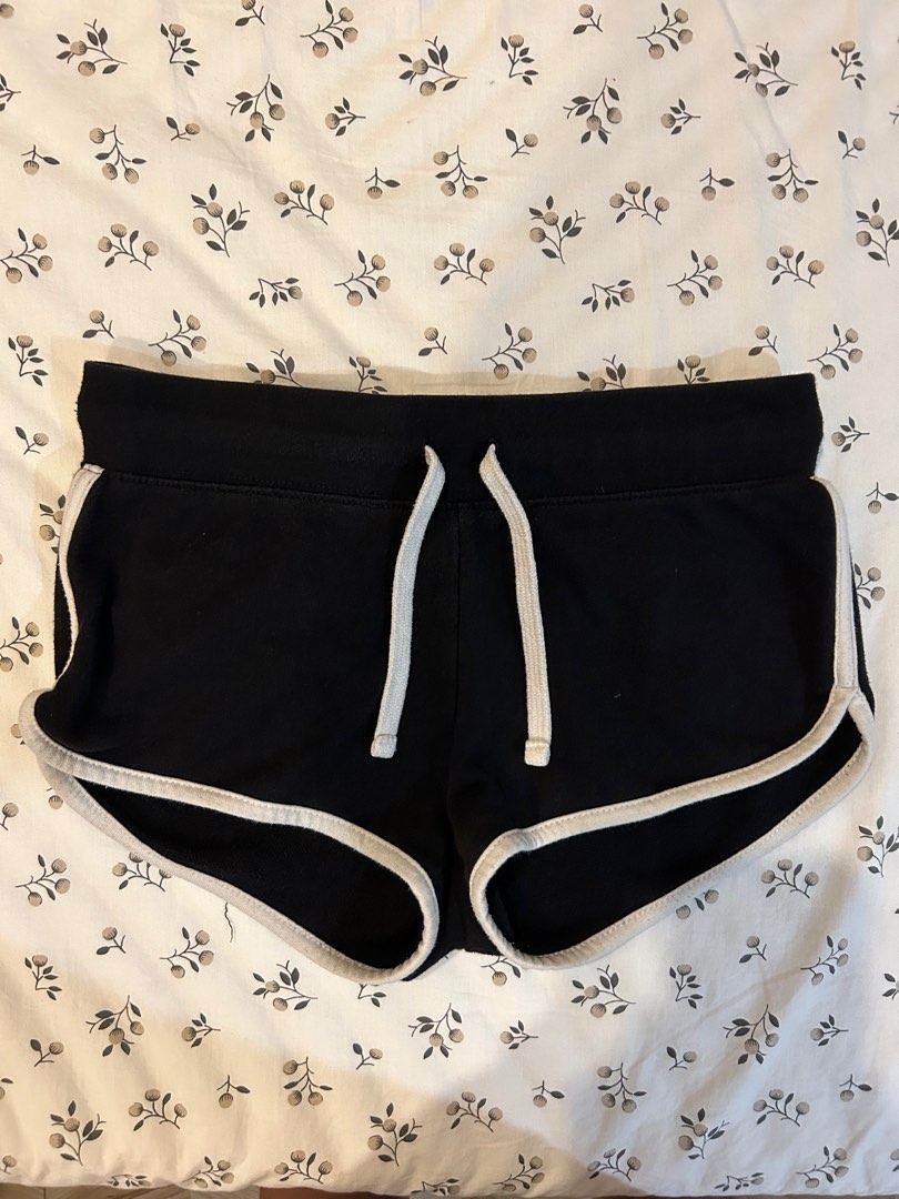 H M dolphin shorts Women s Fashion Bottoms Shorts on Carousell