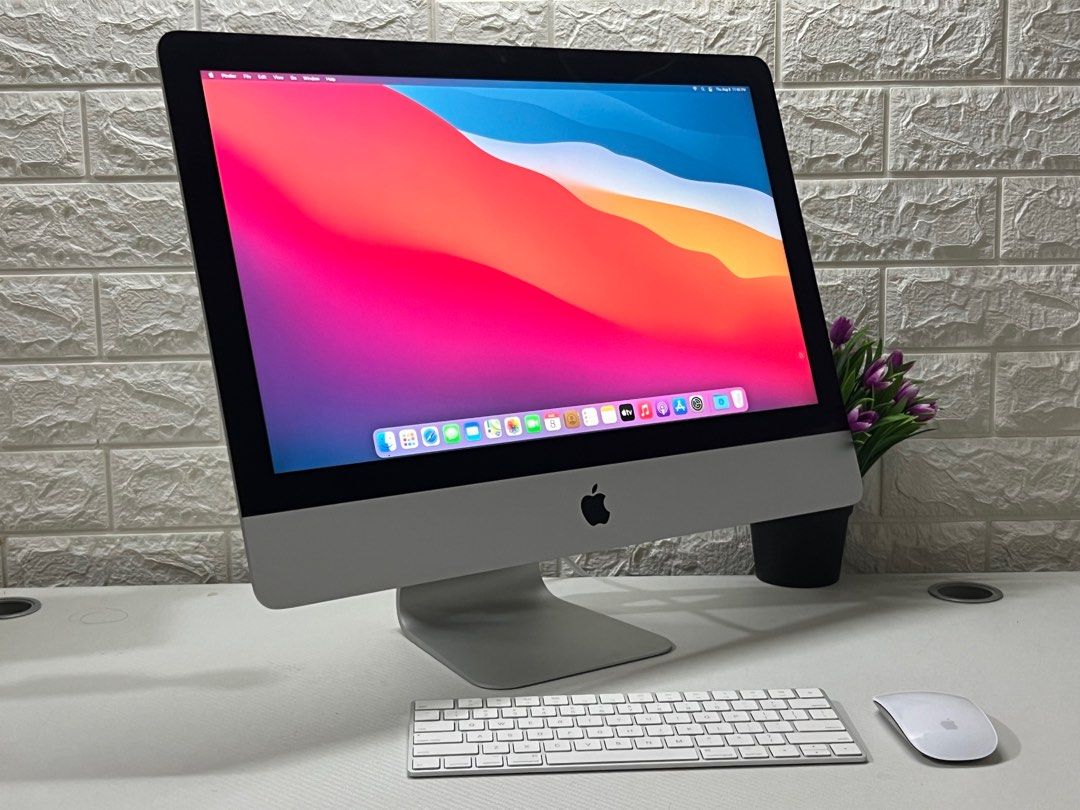 Imac 2017 20GB Ram 1TB HDD (Category: Desktops) located in Makati City. Submitted by adam_son (Listing ID 1318946988, Image 2). Description: Model : iMac 2017 21.5 inch 💻 Condition : Secondhand, Very smooth, No Major issue, with Magic keyboard and mouse‼️ Price : 20,000ONLY Quick Specifications - Processor: 2.3 GHz Dual-Core Intel Core i5 - 20 GB 2133 MHz DDR4 Memory - 1000GB (1TB) SATA disk HDD Storage - Screen Size: 21.5 Inch (1920 x 1080) Bui