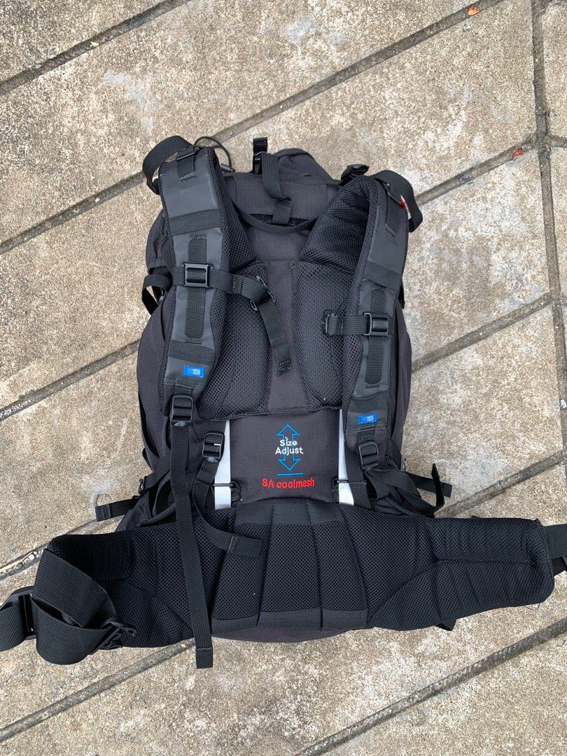 Karrimor Backpack (Category: Backpacks) located in Kota Bharu. Submitted by hakimstore94 (Listing ID 1318832221, Image 2). Description: Karrimor Flyer backpack 40-55 litre SA COOLMESH original Karrimor condition 9-10 .