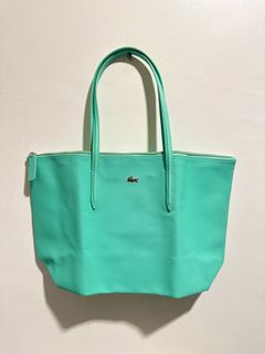 (Category: ) located in . Submitted by preloved_purses (Listing ID 1318881461, Image 1). Description: .