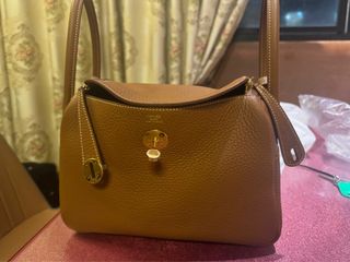 （分類：）位於 。 由 wingchan1991 提交（商品編號 1318795161，圖片 1）。簡介： 。