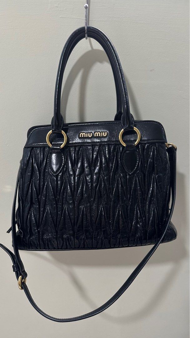 Miu miu classic bag 2025