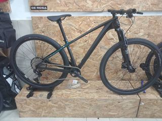 (Category: ) located in . Submitted by twowheelcentre45 (Listing ID 1318834709, Image 1). Description: .