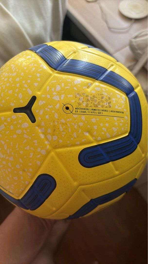 Nike merlin yellow cheap