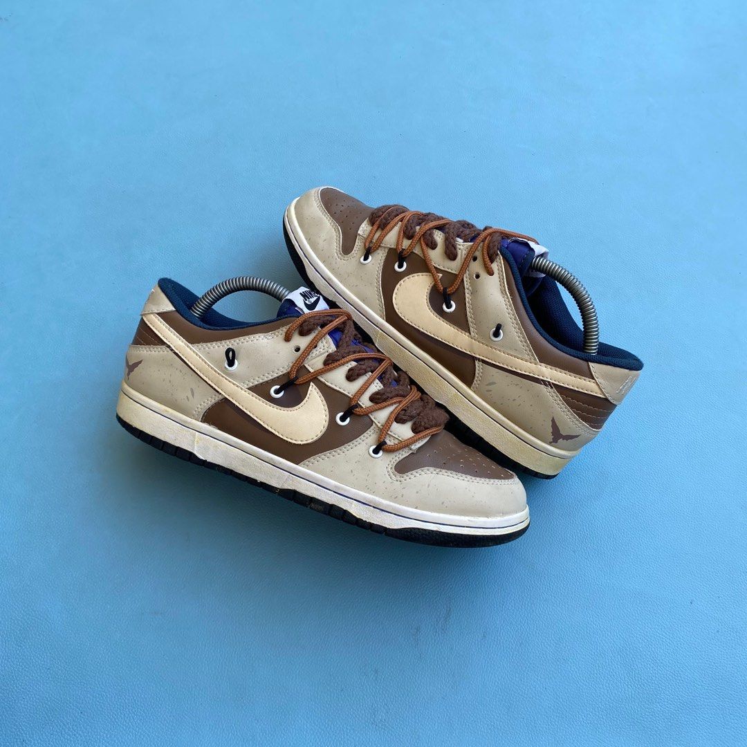 NIKE SB DUNK LOW PRO, Fesyen Pria, Sepatu Sneakers di Carousell