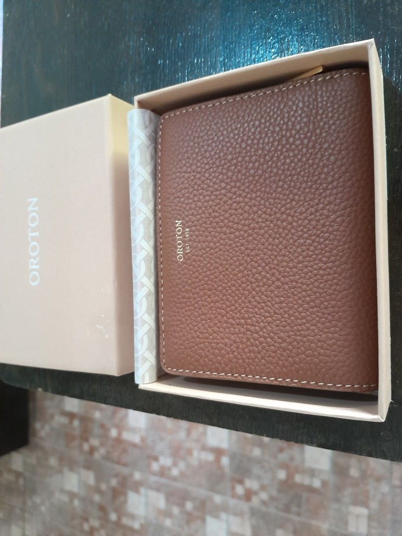 Oroton wallet new