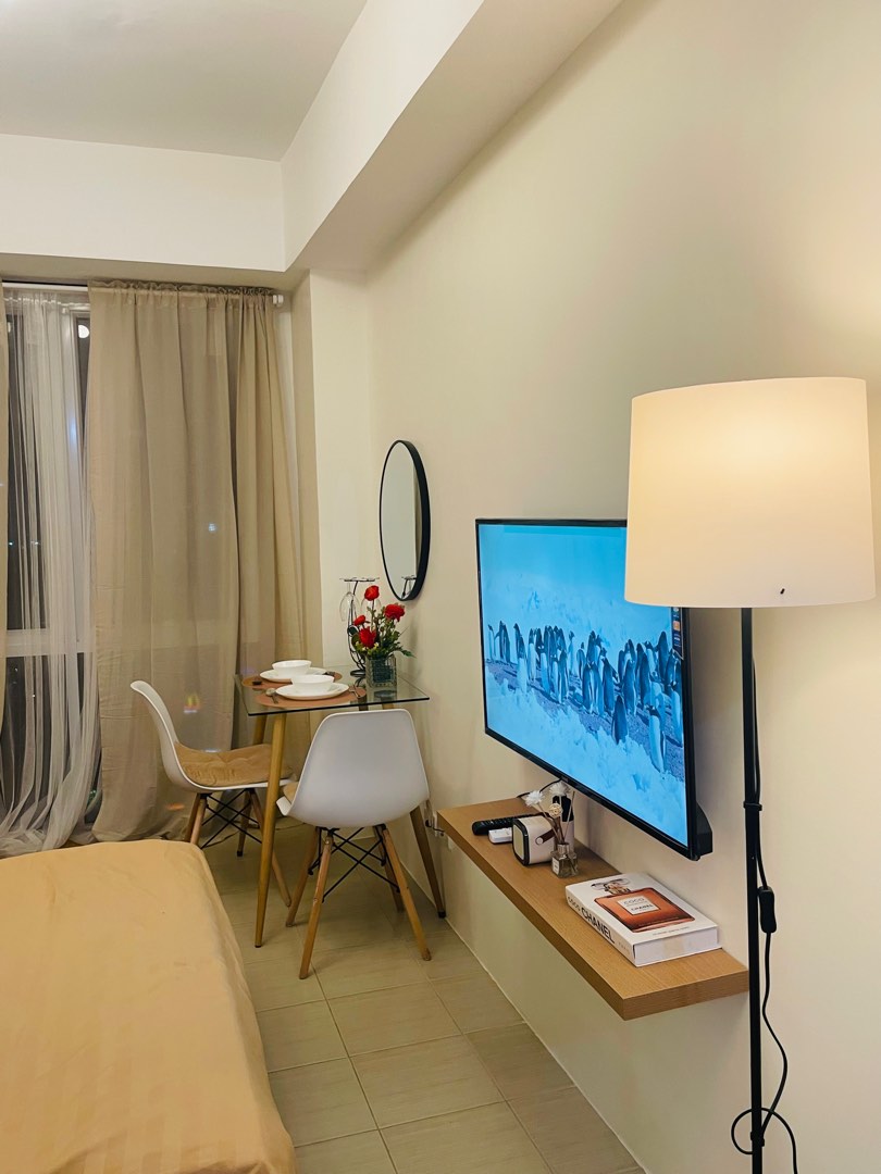 Pasig Staycation Condo Kasara day tour Studio Ortigas tiendesitas Bgc ...