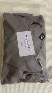 (Kategori: ) berada di . Dikirim oleh hana_clozette (ID iklan 1318853808, Gambar 1). Deskripsi: .