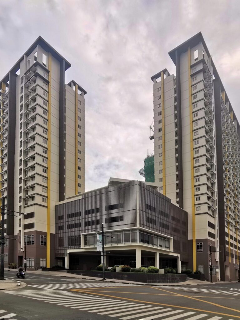 Residential Condominium Unit for Sale in Avida Towers, BGC Taguig ...
