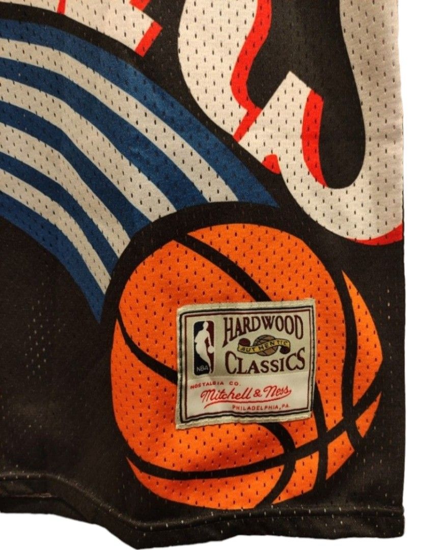 Sixers Big Logo hardwood classics mitchell n ness (Category: Activewear) located in Quezon City. Submitted by answerkicks (Listing ID 1318869030, Image 2). Description: size XXL (same sizing ng asian shirts) used for display only legit width 25 length 31 slight nego payment first for shipping transactions pass sa maraming tanong qc area.
