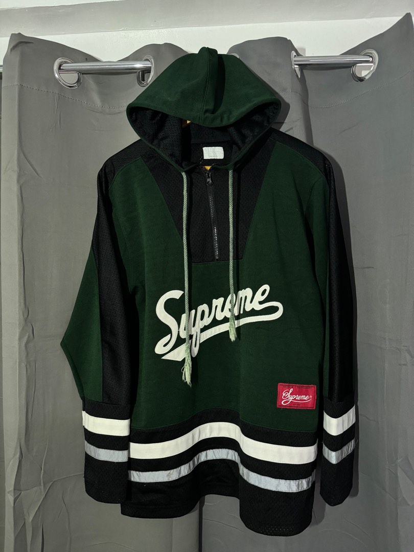 Supreme Hockey plate Hooded