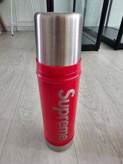 supreme Stanley 水筒 Supreme Stanley 水筒 ブラック シュプ