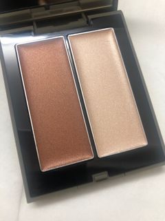 （分類：）位於 。 由 makeupforgood 提交（商品編號 1318946732，圖片 1）。簡介： 。
