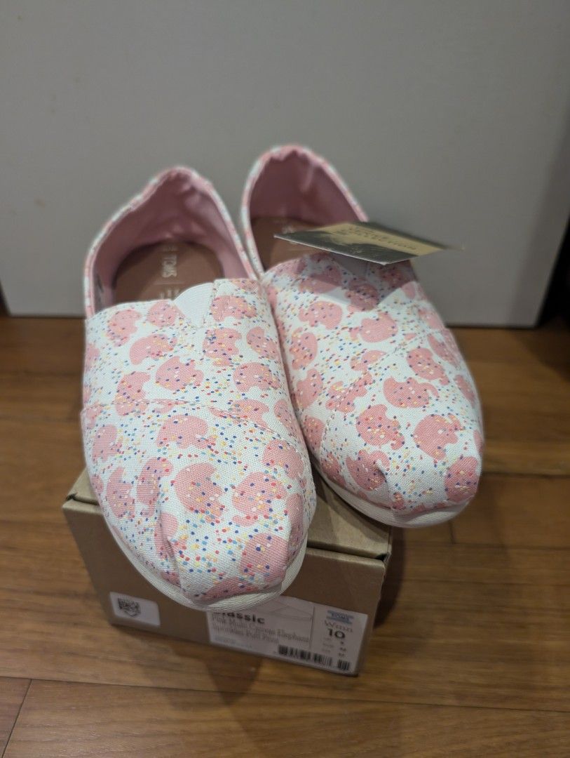 TOMS women s shoes Pink Multi Canvas Elephant Sprinkles Puff Print US10