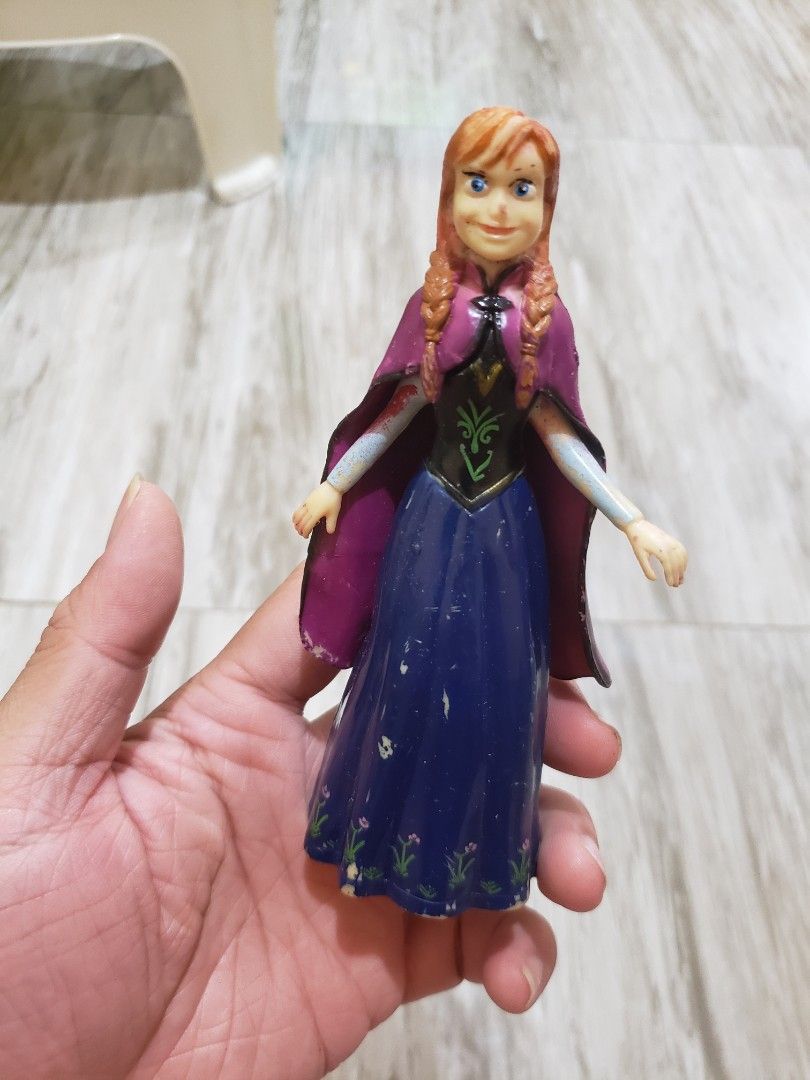 Frozen tas action 2025