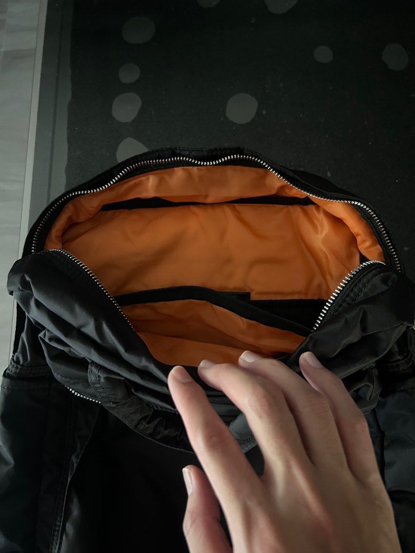 Backpack (Category: Backpacks) located in Singapore. Submitted by baller888 (Listing ID 1318995591, Image 3). Description: Can fit a 14inch laptop Only use twice and change bag as my stuff gets even more .