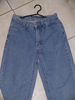 (Category: ) located in . Submitted by kasscorc (Listing ID 1319046105, Image 1). Description: .