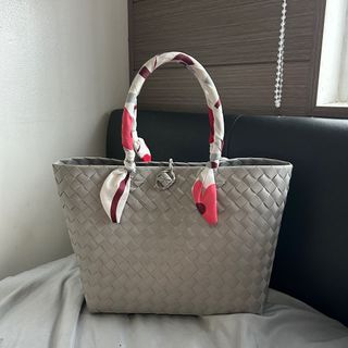 (Category: ) located in . Submitted by nvd.preloved (Listing ID 1319019070, Image 1). Description: .