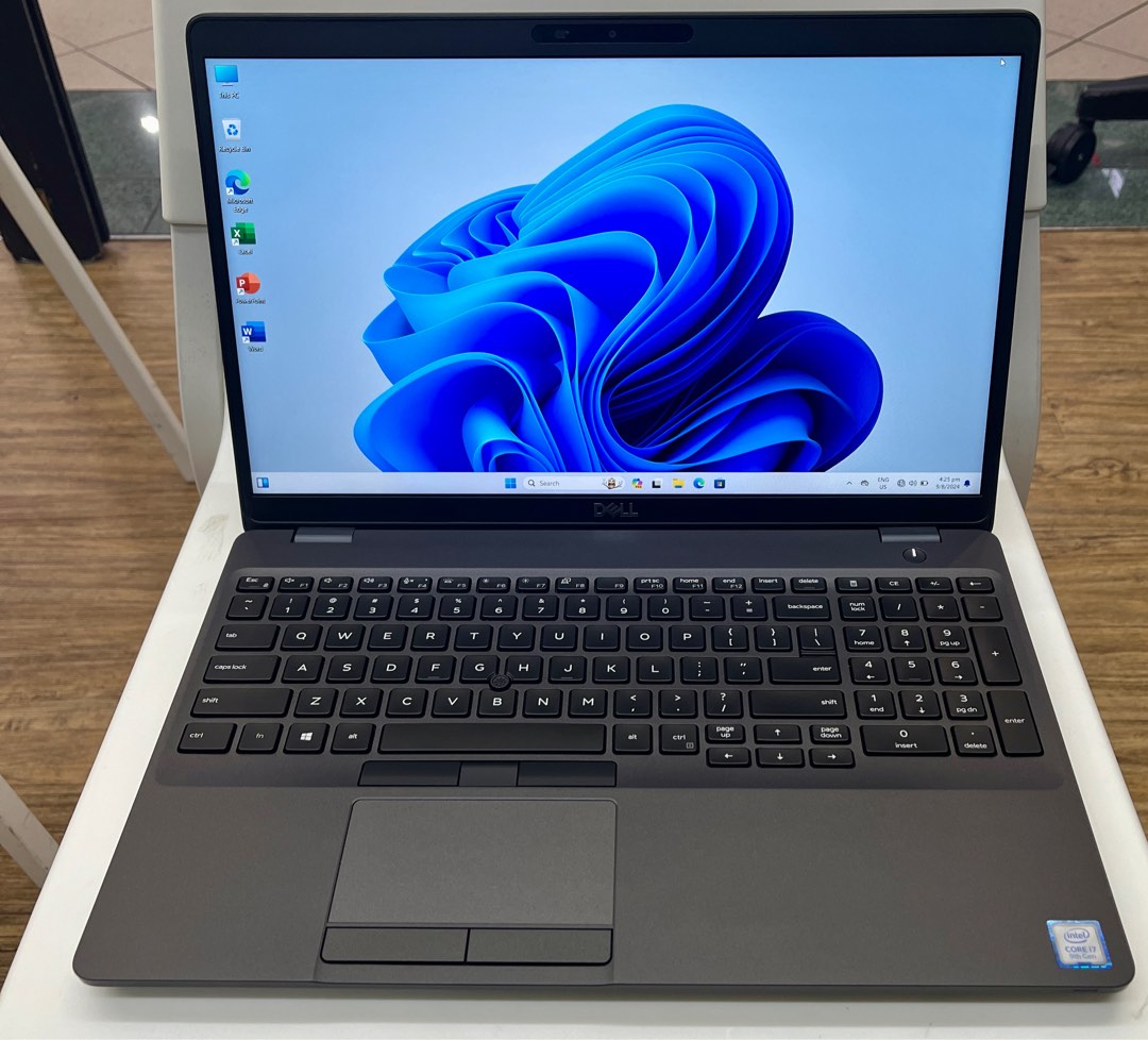 Best Laptop for High end users Video Editing ,Desiging,Autocad, fast ...