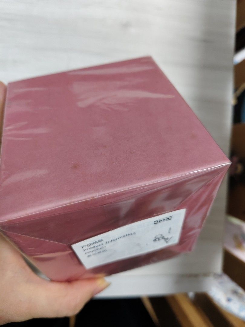 Candle (Category: Fragrance & Deodorants) located in Singapore. Submitted by morevc (Listing ID 1319084109, Image 3). Description: .