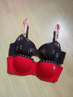 (Category: ) located in . Submitted by florallyyy (Listing ID 1319027658, Image 1). Description: .