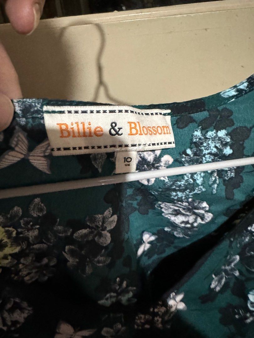 Billie and blossom green floral dress new arrivals