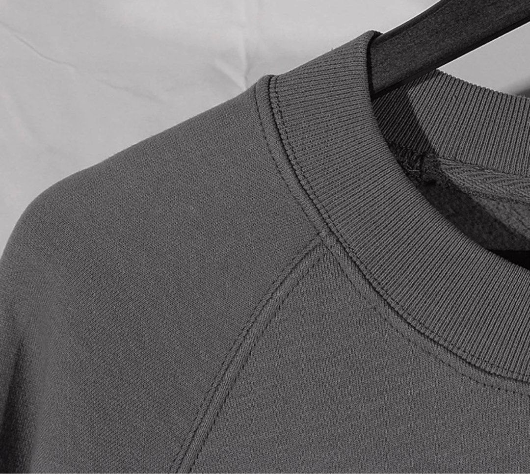 Essentials Sweater (Category: Coats, Jackets and Outerwear) located in Singapore. Submitted by muhamed00 (Listing ID 1319081539, Image 4). Description: Only have in two colours for now Sold out in grey Dm for sizes.