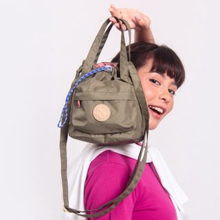 (Kategori: ) berada di . Dikirim oleh ClockOfDestiny (ID iklan 1318901847, Gambar 1). Deskripsi: .