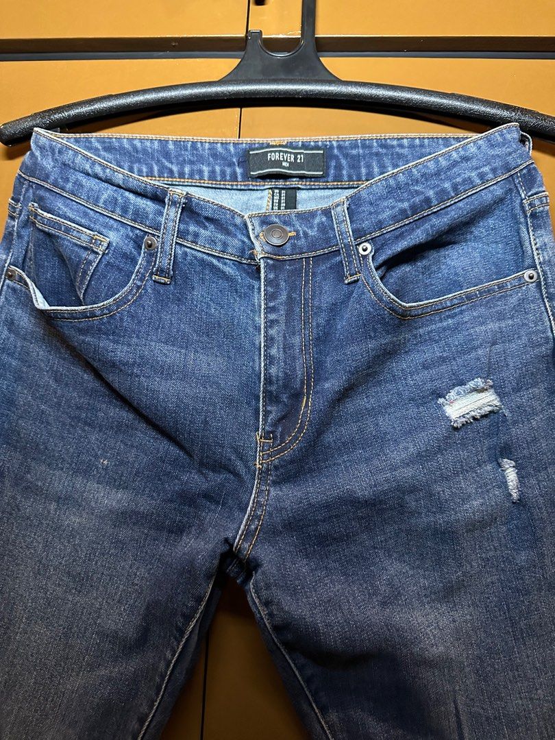 Forever 21 Tattered Jeans (Category: Jeans) located in Manila. Submitted by declutter_270 (Listing ID 1319099996, Image 2). Description: -used once -rfs decluttering US:31.