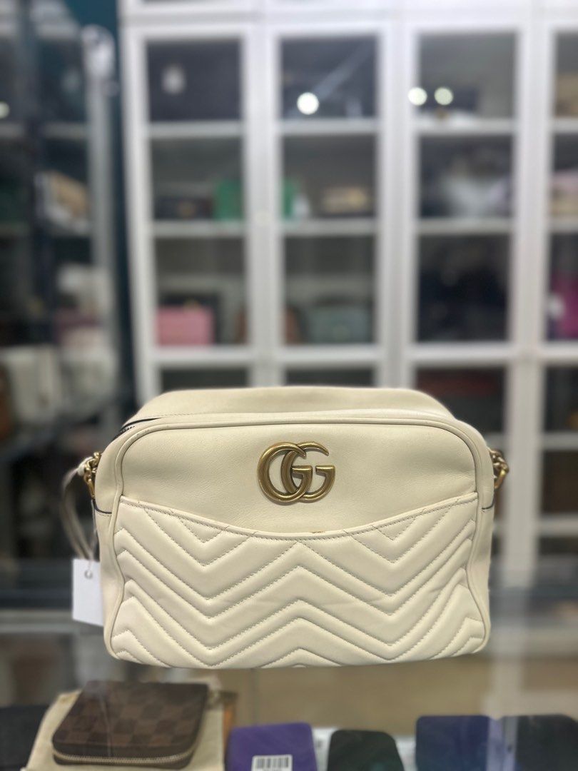 Gucci GG Marmont Off White Matelasse Camera Medium Bag