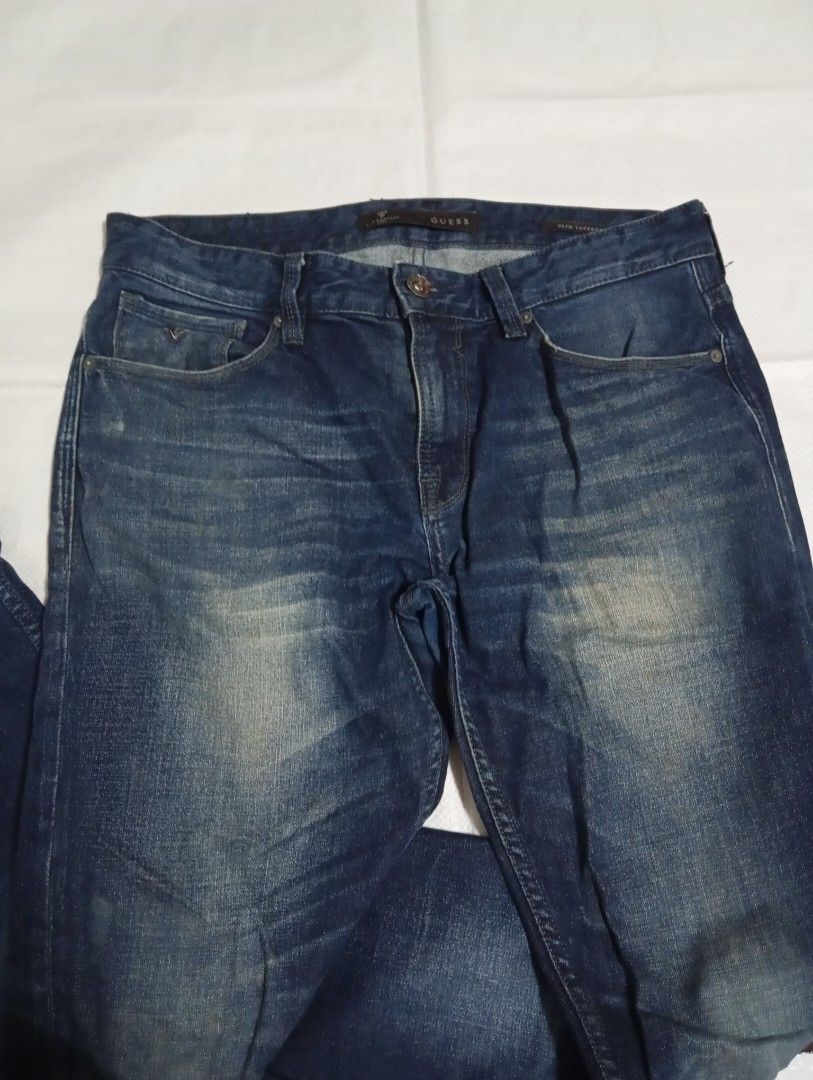 GUESS Men s Jeans size 32 Men s Fashion Bottoms Chinos on Carousell
