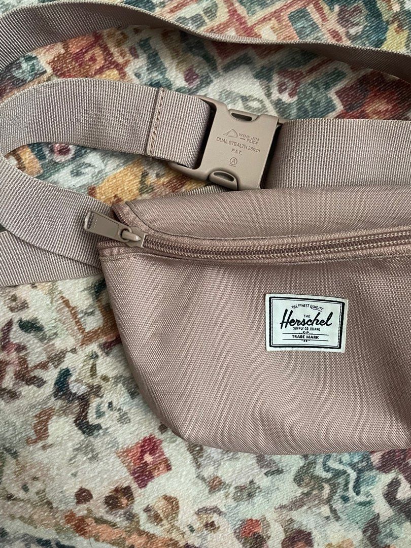 Fourteen Hip Pack Herschel Supply Co Fourteen Hip Pack Stylish And