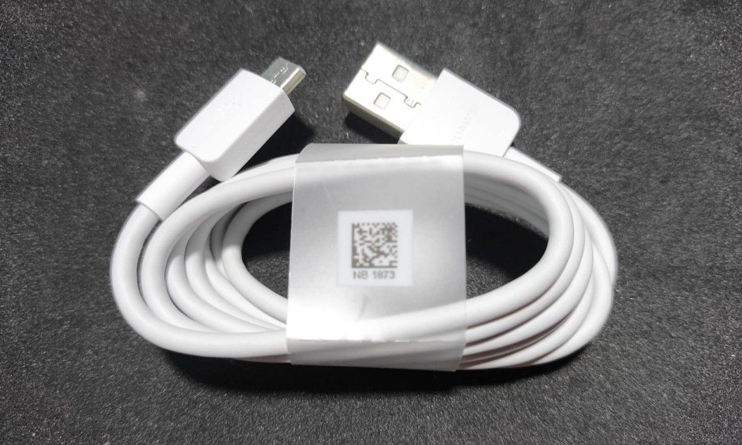 Huawei Original Micro Usb Cable (Category: Chargers & Cables) located in Mandaluyong City. Submitted by kim091522 (Listing ID 1319065594, Image 1). Description: actual photo.posted original micro usb port meet up mandaluyong can do cod pm.me.for.more details.