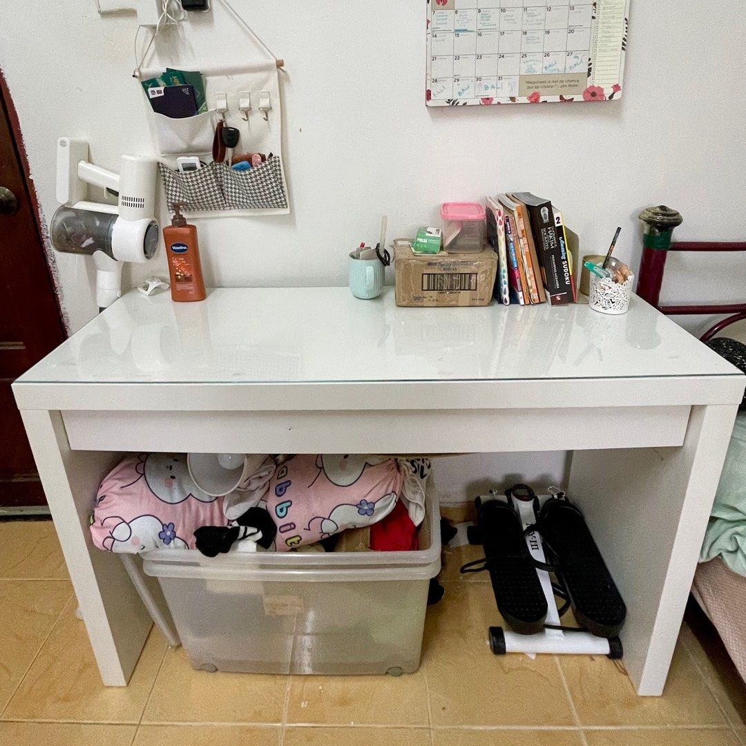 IKEA MALM dressing table, Furniture & Home Living, Furniture, Tables & Sets on Carousell IKEA MALM dressing table, Furniture & Home Living, Furniture, Tables & Sets on Carousell